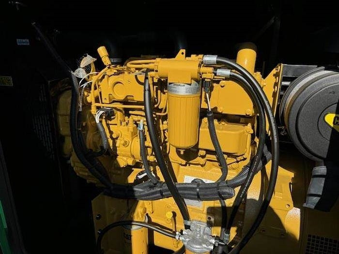 CAT DE65E3 - Generador industriale: foto 4 CAT DE65E3 - Generador industriale: foto 4