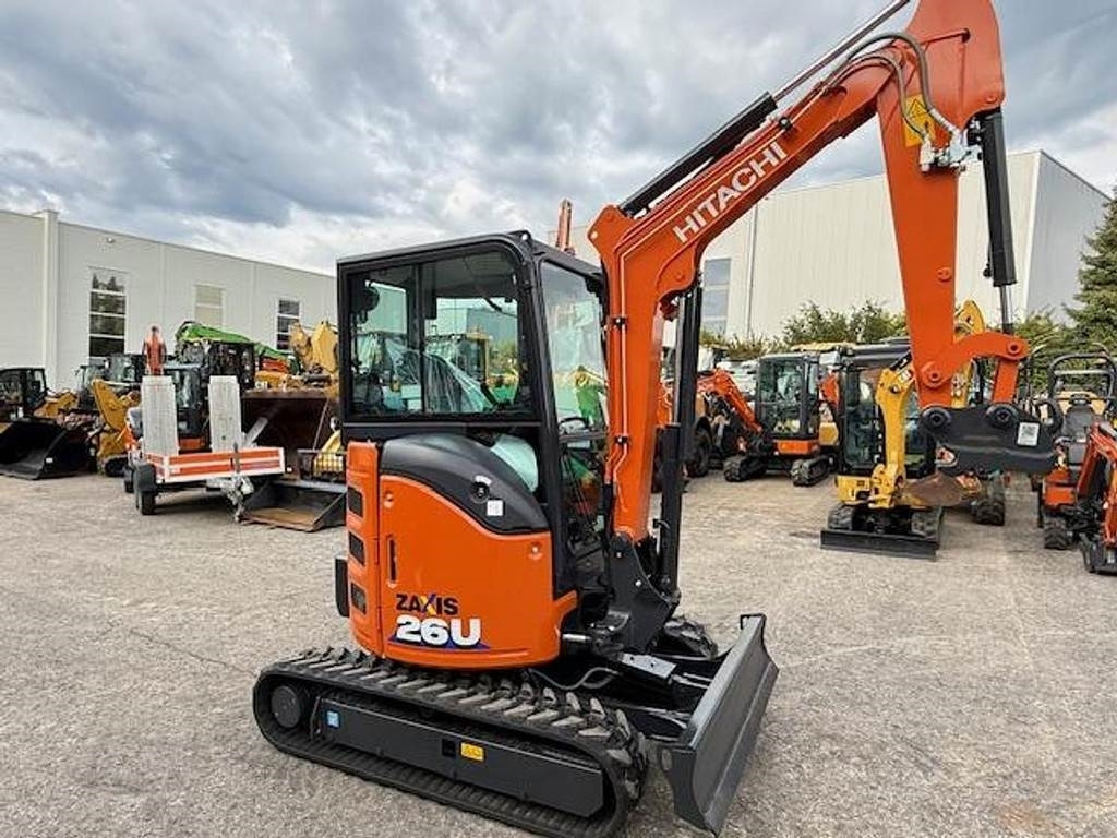 Hitachi ZX26 U-6 - Miniexcavadora: foto 3 Hitachi ZX26 U-6 - Miniexcavadora: foto 3
