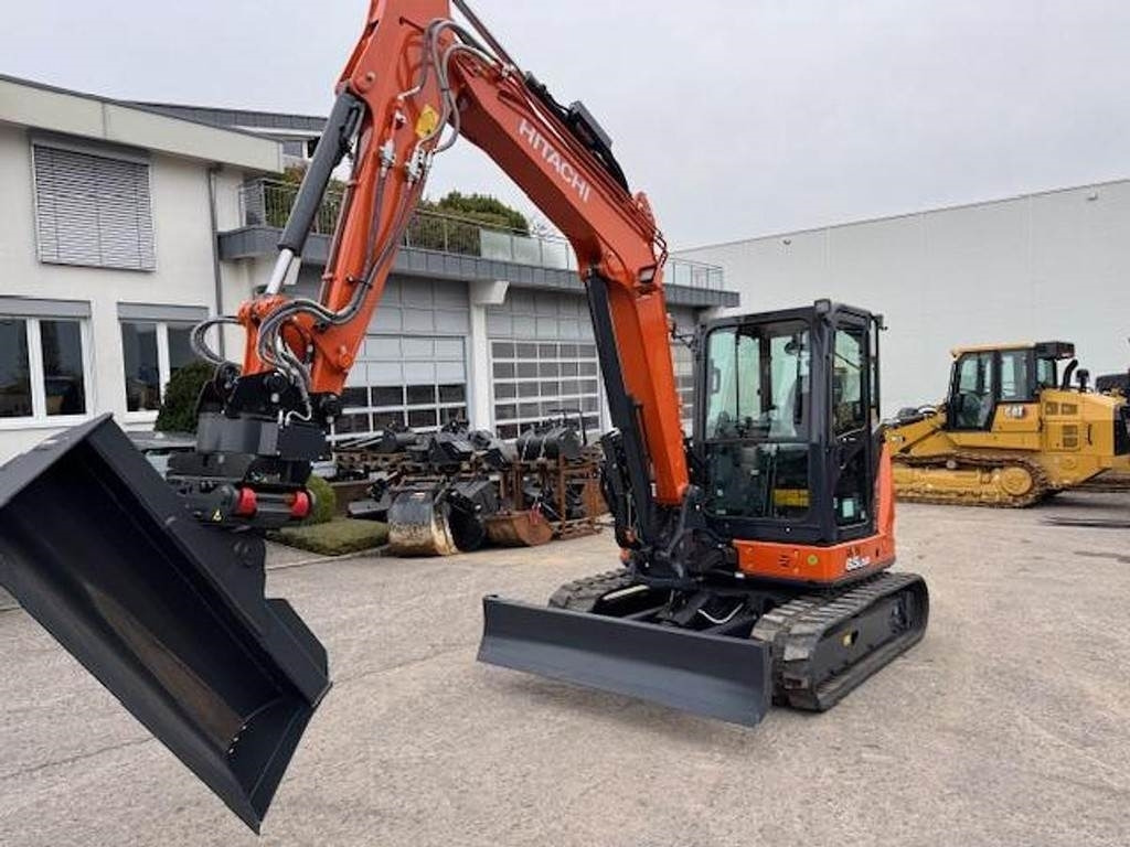 Hitachi ZX65 USB-6 - Miniexcavadora: foto 4 Hitachi ZX65 USB-6 - Miniexcavadora: foto 4