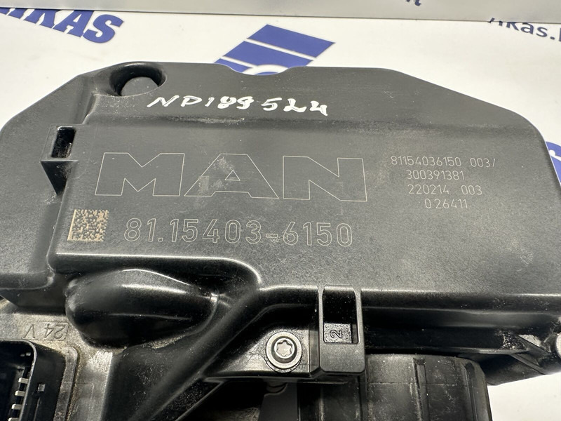 MAN TGX - Sistema de escape para Camión: foto 4 MAN TGX - Sistema de escape para Camión: foto 4