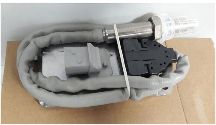 Mercedes-Benz MB Actros NOX sensor - Sensor para Camión: foto 1 Mercedes-Benz MB Actros NOX sensor - Sensor para Camión: foto 1