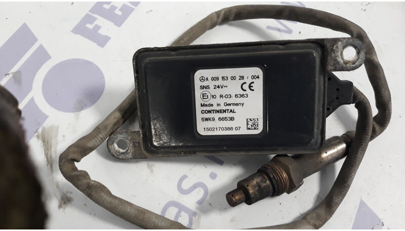 Mercedes-Benz NOX sensor - Sensor para Camión: foto 1 Mercedes-Benz NOX sensor - Sensor para Camión: foto 1