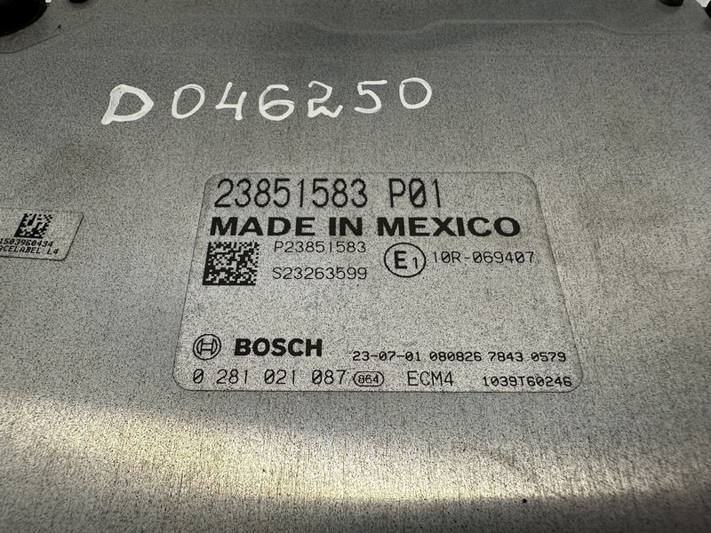 Renault engine control unit ECU - Unidad de control para Camión: foto 5 Renault engine control unit ECU - Unidad de control para Camión: foto 5