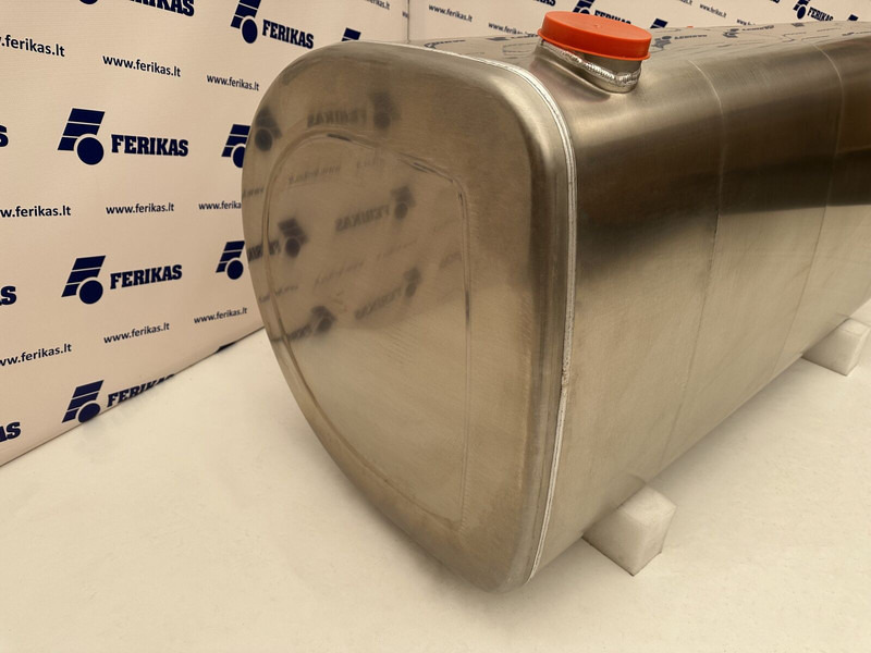 Volvo New aluminum fuel tank 610L - Depósito de combustible para Camión: foto 3 Volvo New aluminum fuel tank 610L - Depósito de combustible para Camión: foto 3