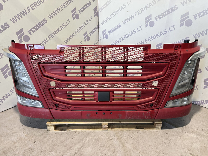 Volvo VOLVO FH4 complete front bumper with headlights - Parachoques para Camión: foto 1 Volvo VOLVO FH4 complete front bumper with headlights - Parachoques para Camión: foto 1