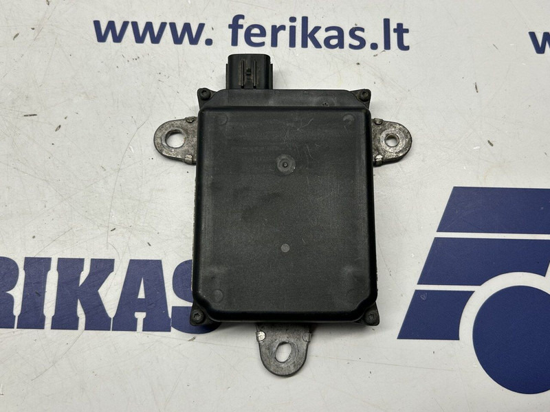 Volvo lane change support system, distance sensor - Sensor para Camión: foto 2 Volvo lane change support system, distance sensor - Sensor para Camión: foto 2