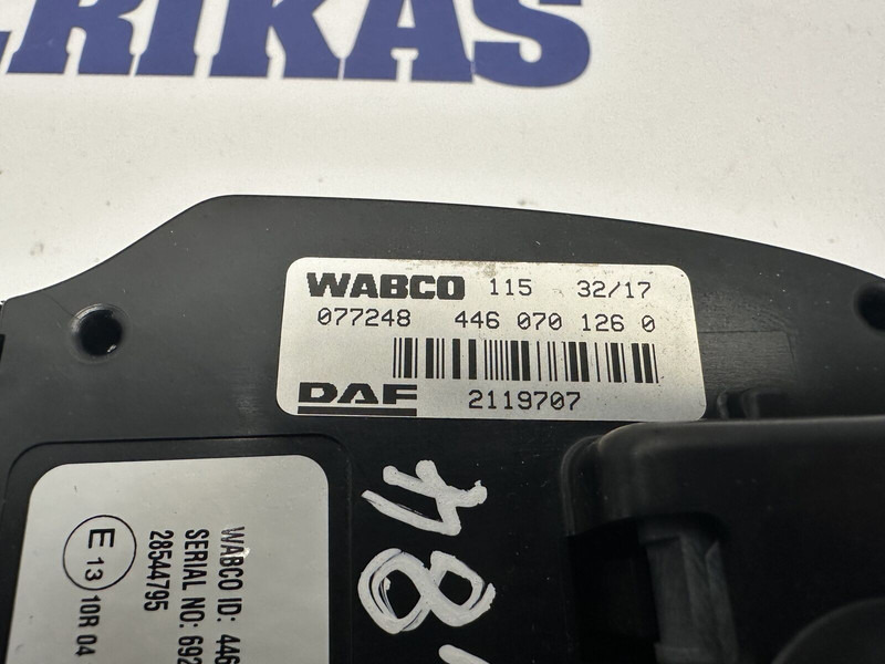 Wabco XF106 - Sistema eléctrico: foto 3 Wabco XF106 - Sistema eléctrico: foto 3