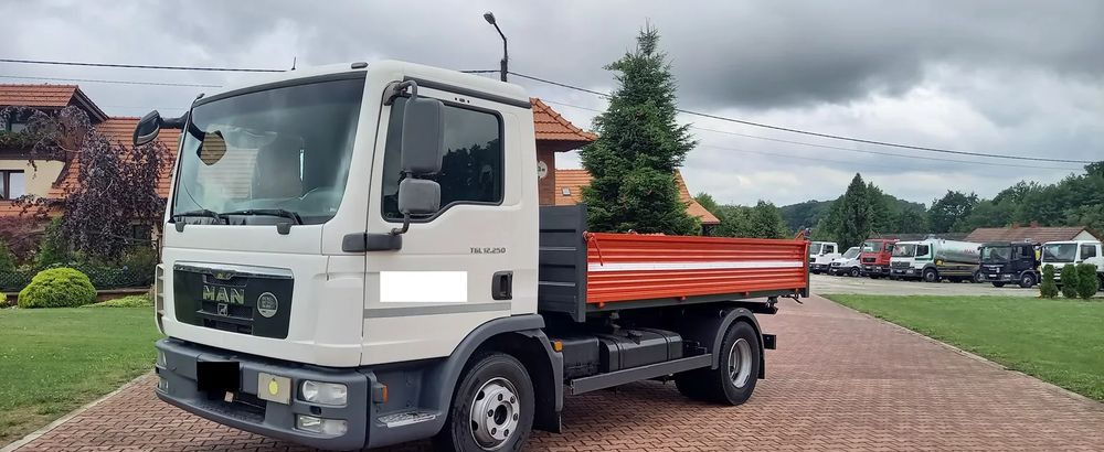 MAN TGL 12 250 EURO 5 WYWROTKA WYWROT KIPER - Camión volquete: foto 3 MAN TGL 12 250 EURO 5 WYWROTKA WYWROT KIPER - Camión volquete: foto 3