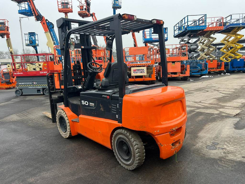 Carretilla elevadora eléctrica Doosan B50X5 5T 6m Triplex non-marking (1840): foto 9