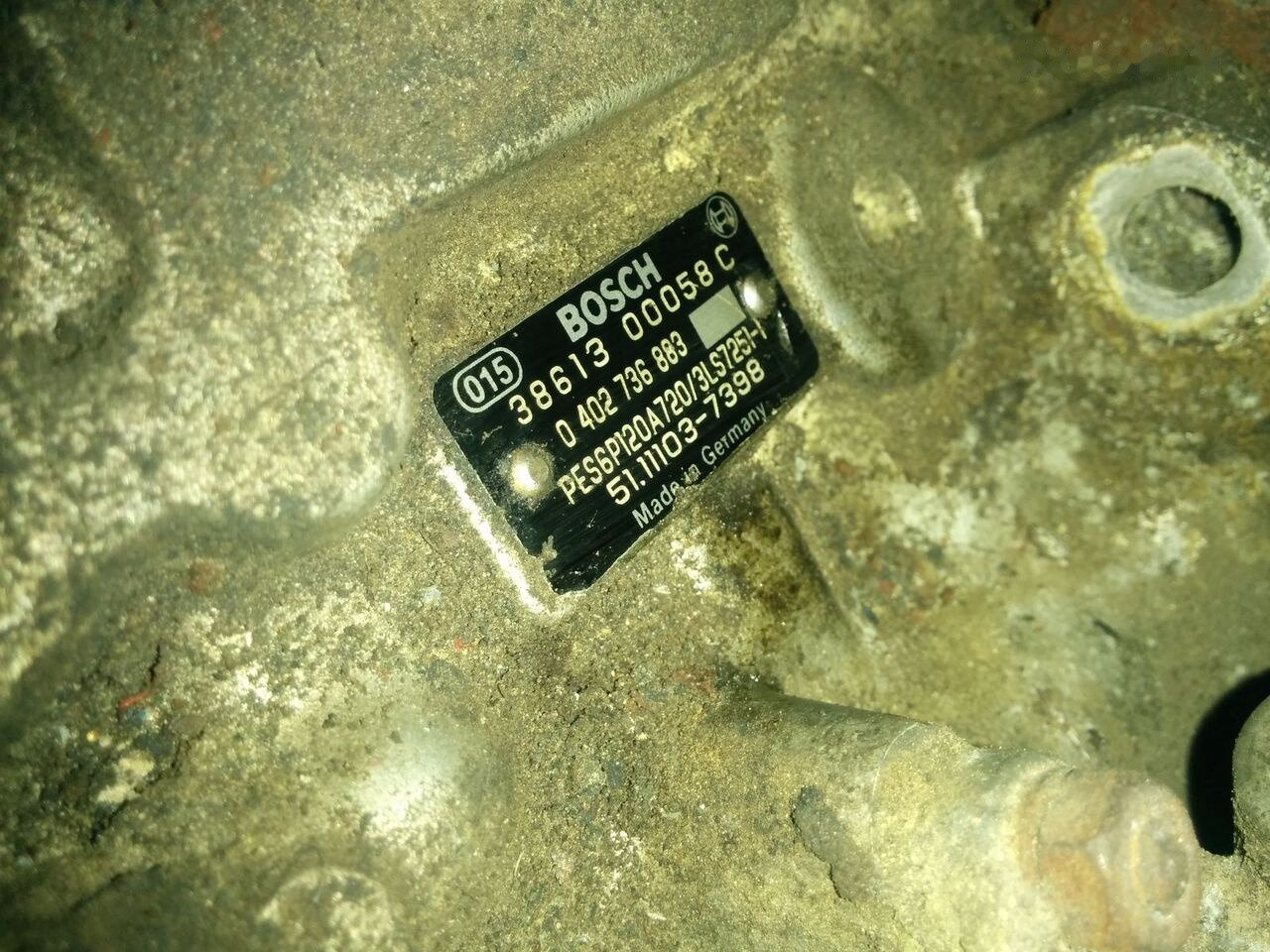 MAN 0402746967. 0402736883. 0402946023. 034 MAN - Bomba de combustible para Camión: foto 3 MAN 0402746967. 0402736883. 0402946023. 034 MAN - Bomba de combustible para Camión: foto 3