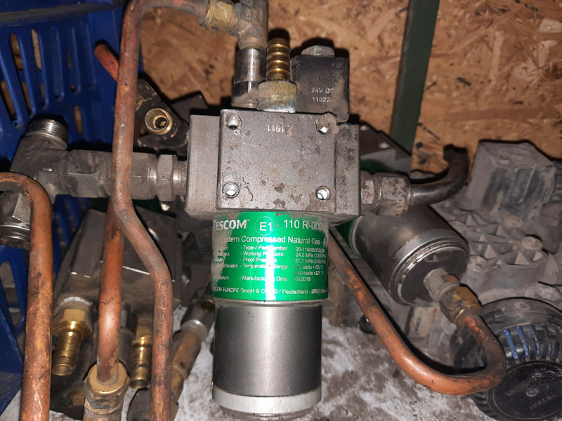 MAN E51.13111-6036 газовый редуктор - Sistema de combustible: foto 1 MAN E51.13111-6036 газовый редуктор - Sistema de combustible: foto 1