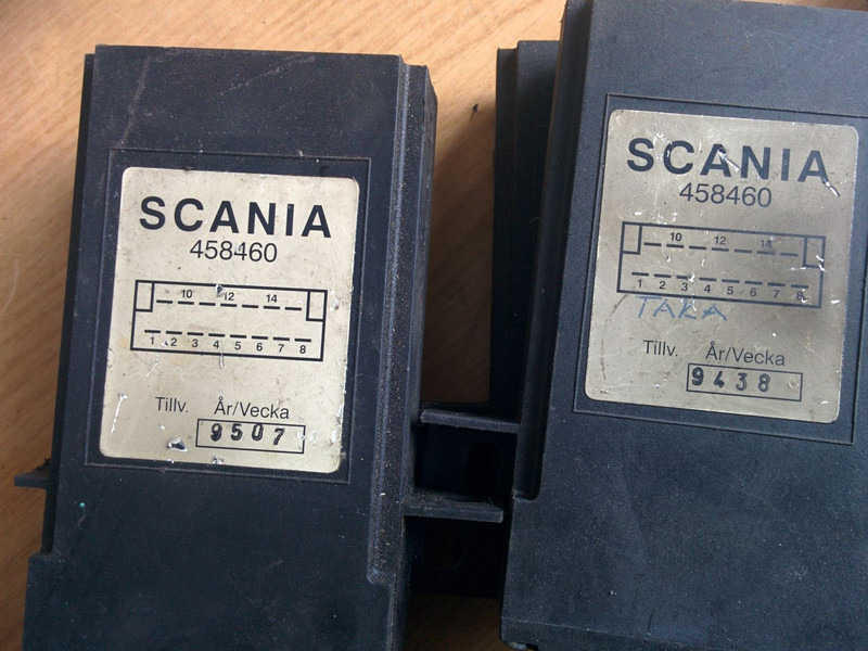 Scania 0485472. 458460 . 0881801800 - Unidad de control: foto 4 Scania 0485472. 458460 . 0881801800 - Unidad de control: foto 4