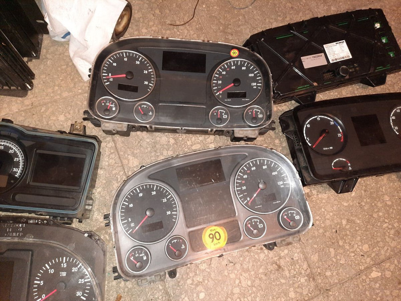 Salpicadero nuevo Scania МАН .Ивеко. Вольво. Рено.: foto 9 Salpicadero nuevo Scania МАН .Ивеко. Вольво. Рено.: foto 9