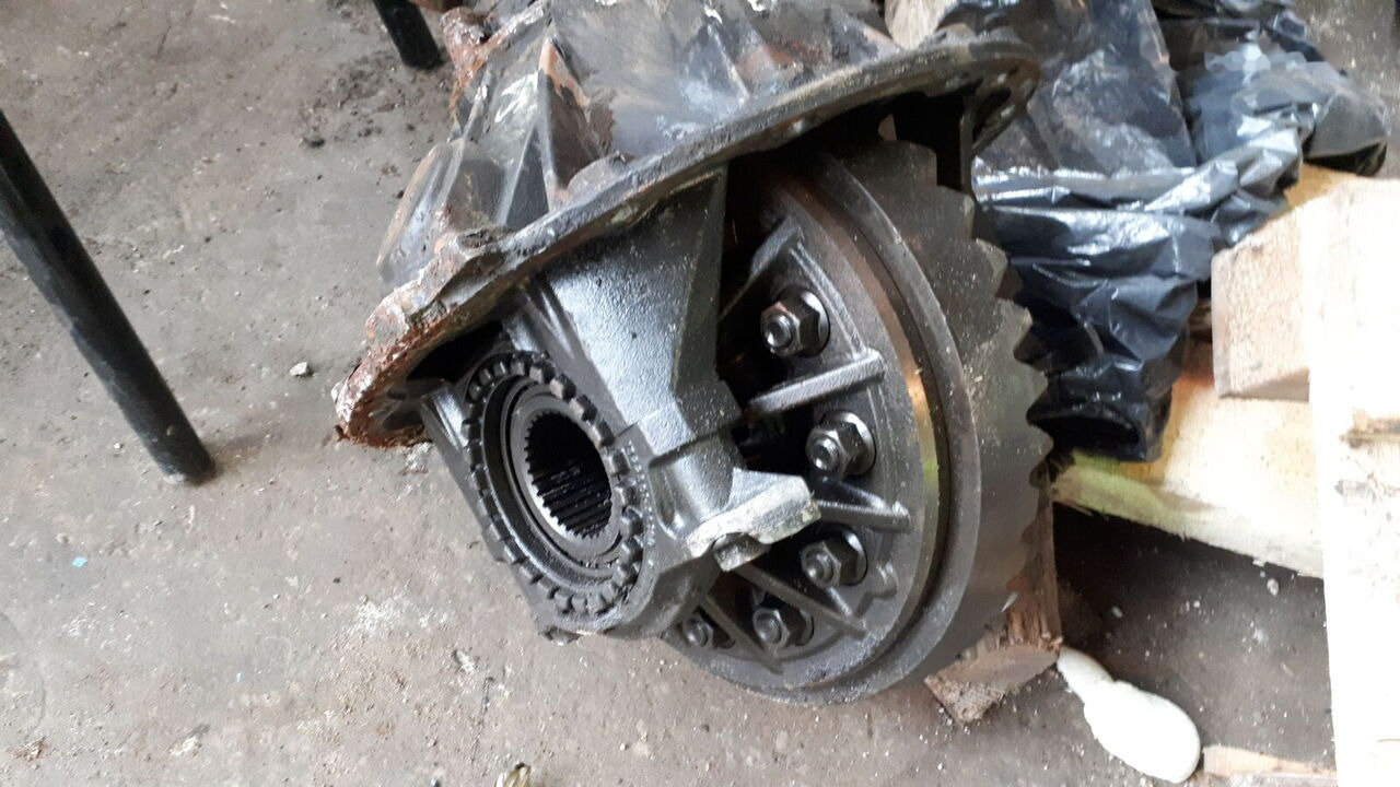 Scania R660 - 2.92 .\3.07 \3.80 \3.50 \4.22/ 4.88/. 5.57 Scania - Diferencial para Autobús: foto 5 Scania R660 - 2.92 .\3.07 \3.80 \3.50 \4.22/ 4.88/. 5.57 Scania - Diferencial para Autobús: foto 5