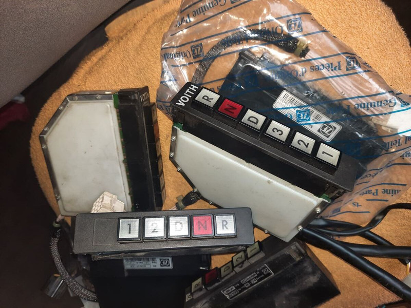 Unidad de control Scania Селектор переключения передач .: foto 11