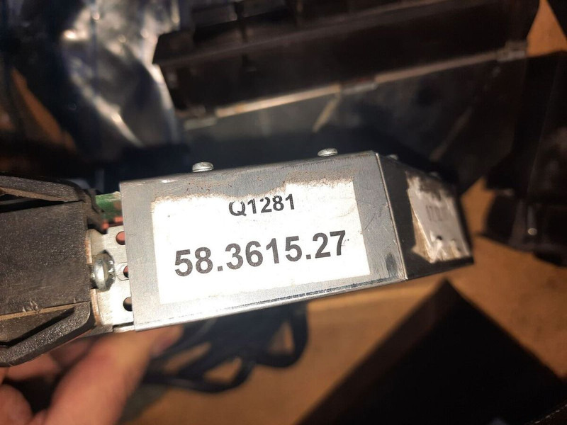 Unidad de control Scania Селектор переключения передач .: foto 12