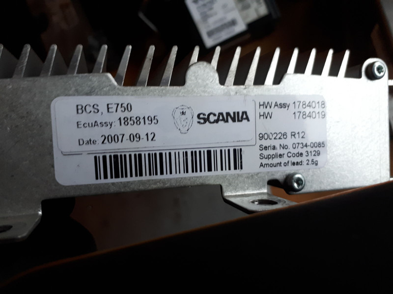 Scania двигателем 0 0281001322 - 1413154 - Unidad de control: foto 1 Scania двигателем 0 0281001322 - 1413154 - Unidad de control: foto 1