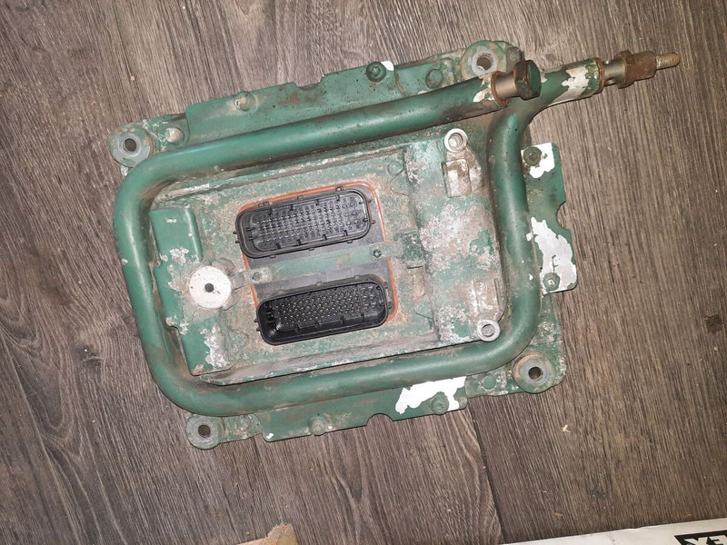 Volvo D12 D7C D9 - Unidad de control: foto 3 Volvo D12 D7C D9 - Unidad de control: foto 3