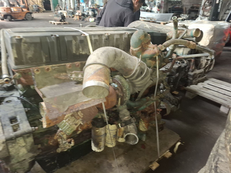 Volvo D12A - Motor: foto 2 Volvo D12A - Motor: foto 2