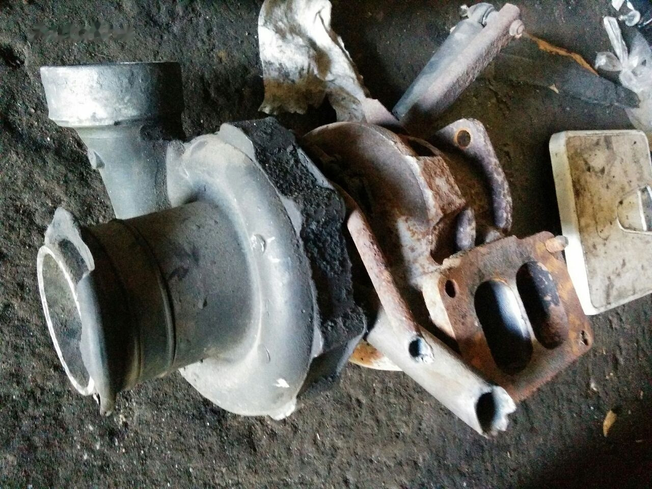 Turbocompresor para Autobús Volvo HOLSET HX40M . HX40G Iveko   Volvo Iveko Cursor-8: foto 7