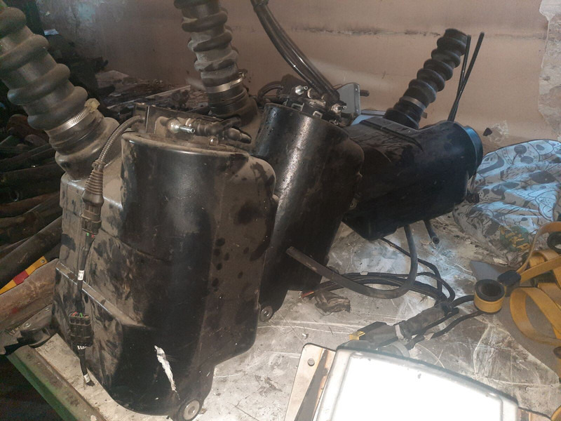 Volvo UDA2-7, 5-EXE-24 - Sistema de escape: foto 4 Volvo UDA2-7, 5-EXE-24 - Sistema de escape: foto 4