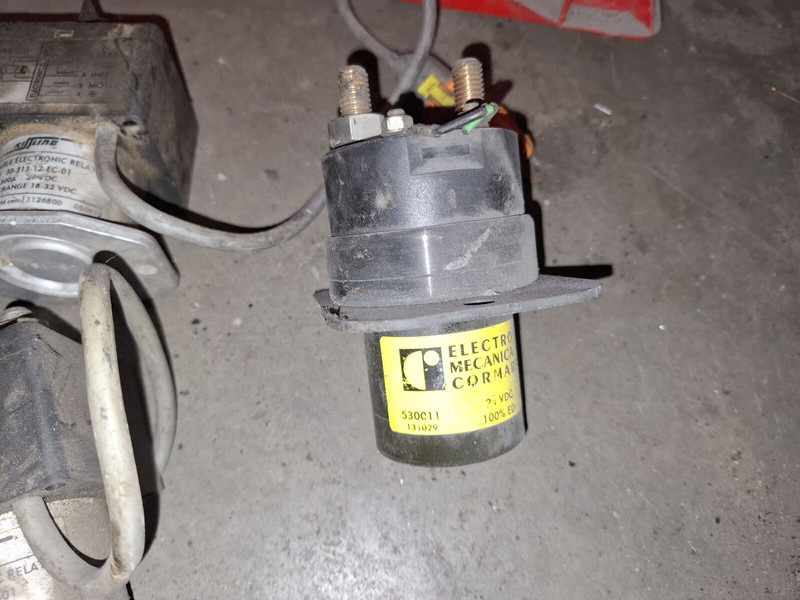 Volvo Жгут проводов .Сервогаз VDO - 408.401.3\ 445.804/5/020. 445.804. - Cables/ Alambres: foto 4 Volvo Жгут проводов .Сервогаз VDO - 408.401.3\ 445.804/5/020. 445.804. - Cables/ Alambres: foto 4