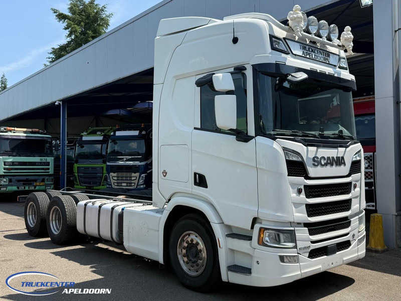 Scania R650 V8 NGS 6x4, Standclima, Retarder, PTO - Camión chasis: foto 1 Scania R650 V8 NGS 6x4, Standclima, Retarder, PTO - Camión chasis: foto 1