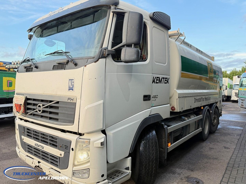 Volvo FH 480 18000 Liter ADR, 4 Compartimenten, Stuuras - Camión cisterna: foto 3 Volvo FH 480 18000 Liter ADR, 4 Compartimenten, Stuuras - Camión cisterna: foto 3