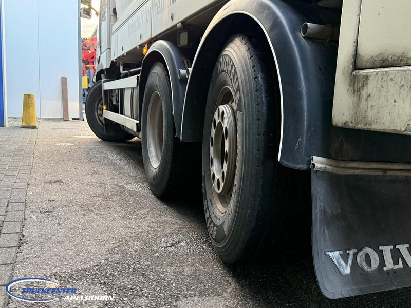Volvo FH 480 18000 Liter ADR, 4 Compartimenten, Stuuras - Camión cisterna: foto 5 Volvo FH 480 18000 Liter ADR, 4 Compartimenten, Stuuras - Camión cisterna: foto 5