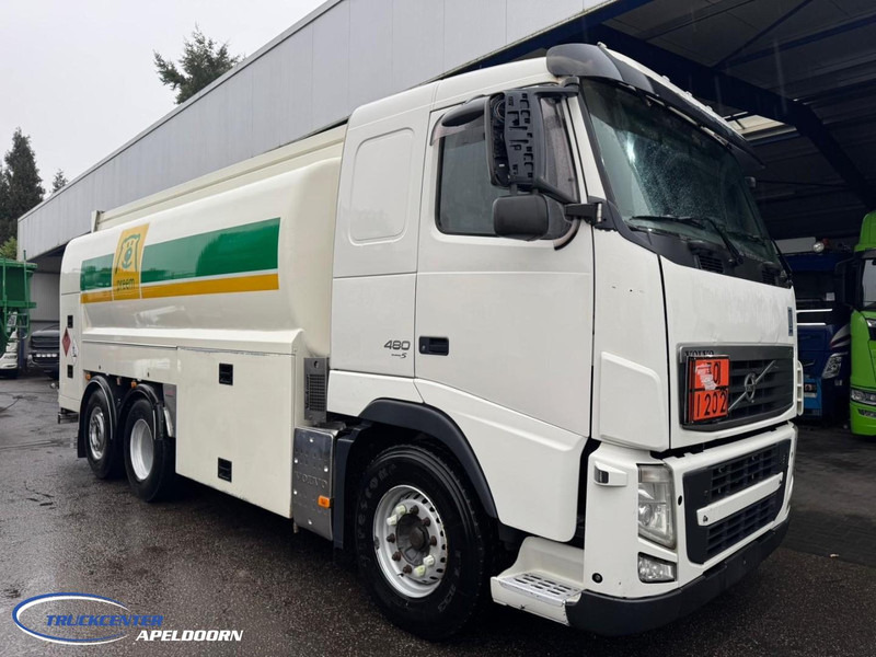 Volvo FH 480 18000 Liter ADR, 4 Compartimenten, Stuuras - Camión cisterna: foto 1 Volvo FH 480 18000 Liter ADR, 4 Compartimenten, Stuuras - Camión cisterna: foto 1