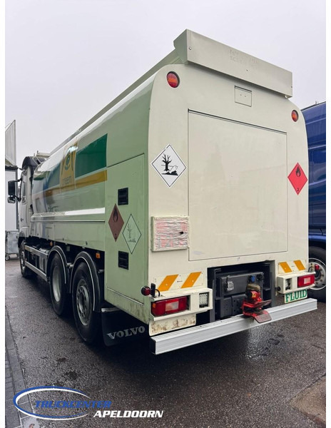 Volvo FH 480 18000 Liter ADR, 4 Compartimenten, Stuuras - Camión cisterna: foto 4 Volvo FH 480 18000 Liter ADR, 4 Compartimenten, Stuuras - Camión cisterna: foto 4