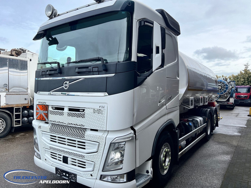 Volvo FH 500 Rohr 22150 Liter, 4 Comp., Retarder, ADR, 6x2 - Camión cisterna: foto 3 Volvo FH 500 Rohr 22150 Liter, 4 Comp., Retarder, ADR, 6x2 - Camión cisterna: foto 3