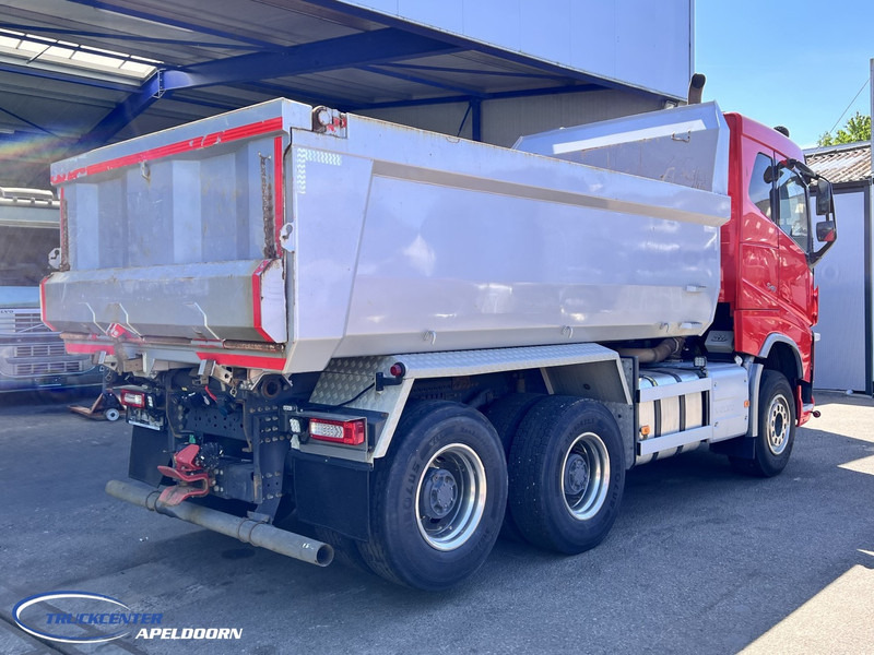 Volvo FH 540 6x4 Tandem lift!, Retarder, Big axles - Camión volquete: foto 2 Volvo FH 540 6x4 Tandem lift!, Retarder, Big axles - Camión volquete: foto 2