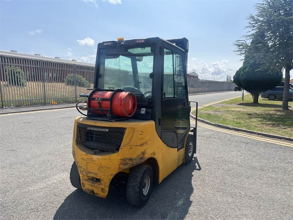 Jungheinrich TFG425S - Carretilla elevadora de gas: foto 5 Jungheinrich TFG425S - Carretilla elevadora de gas: foto 5