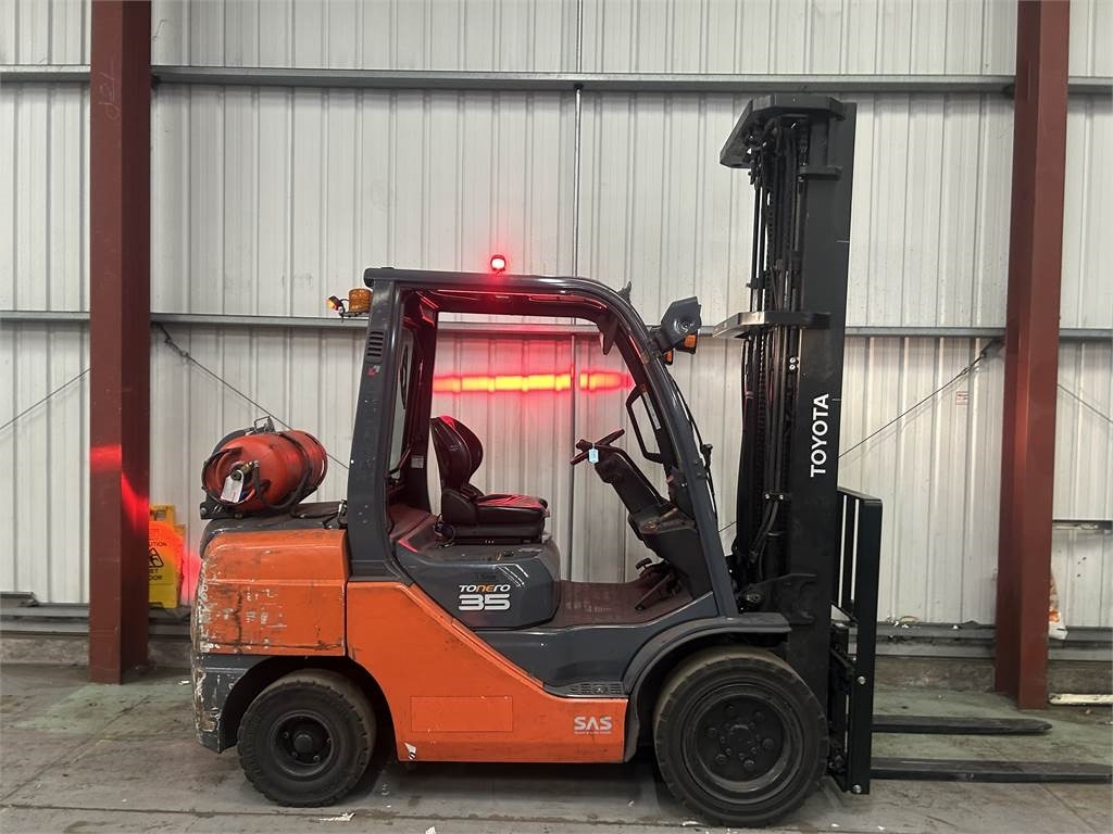 Toyota 02-8FGJF35  - Carretilla elevadora de gas: foto 5 Toyota 02-8FGJF35  - Carretilla elevadora de gas: foto 5