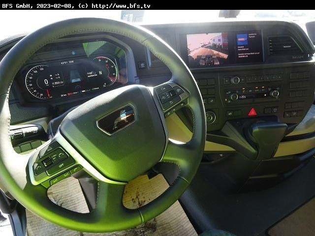 MAN TGX 41.640 8x4/4 BBS Schwerlast 250t WSK, Sicher - Cabeza tractora: foto 4 MAN TGX 41.640 8x4/4 BBS Schwerlast 250t WSK, Sicher - Cabeza tractora: foto 4