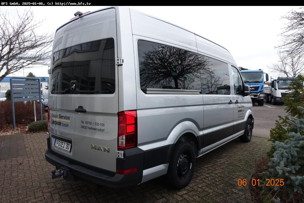 MAN TGE 3.180 4x2 F SB 8 Sitzer, Automatik, Anhängek - Minibús, Furgoneta de pasajeros: foto 4 MAN TGE 3.180 4x2 F SB 8 Sitzer, Automatik, Anhängek - Minibús, Furgoneta de pasajeros: foto 4