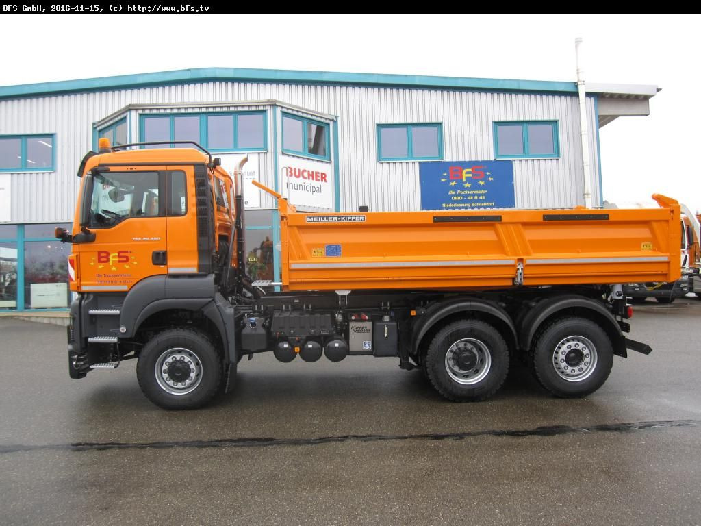 MAN TGS 28.480 6X4-4 BL Euro6, Winterdienst, Bordmat - Camión volquete: foto 3 MAN TGS 28.480 6X4-4 BL Euro6, Winterdienst, Bordmat - Camión volquete: foto 3
