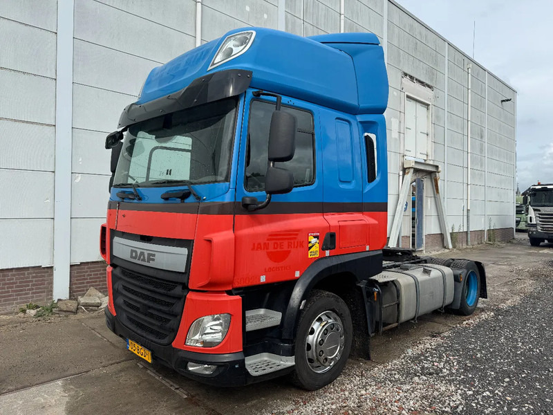 DAF CF 400 4X2 EURO 6 - Cabeza tractora: foto 1 DAF CF 400 4X2 EURO 6 - Cabeza tractora: foto 1