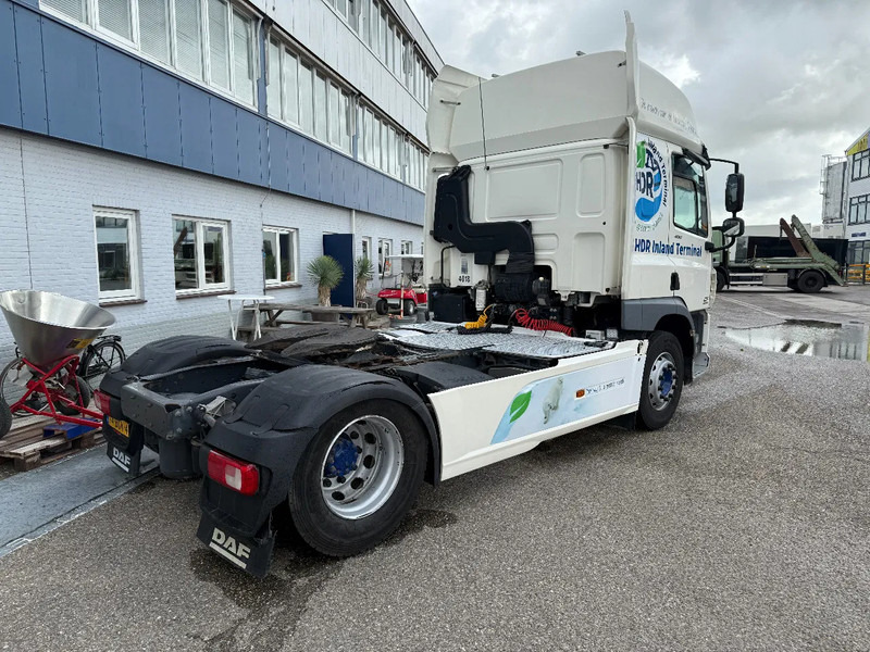 DAF CF 400 4X2 - Cabeza tractora: foto 5 DAF CF 400 4X2 - Cabeza tractora: foto 5