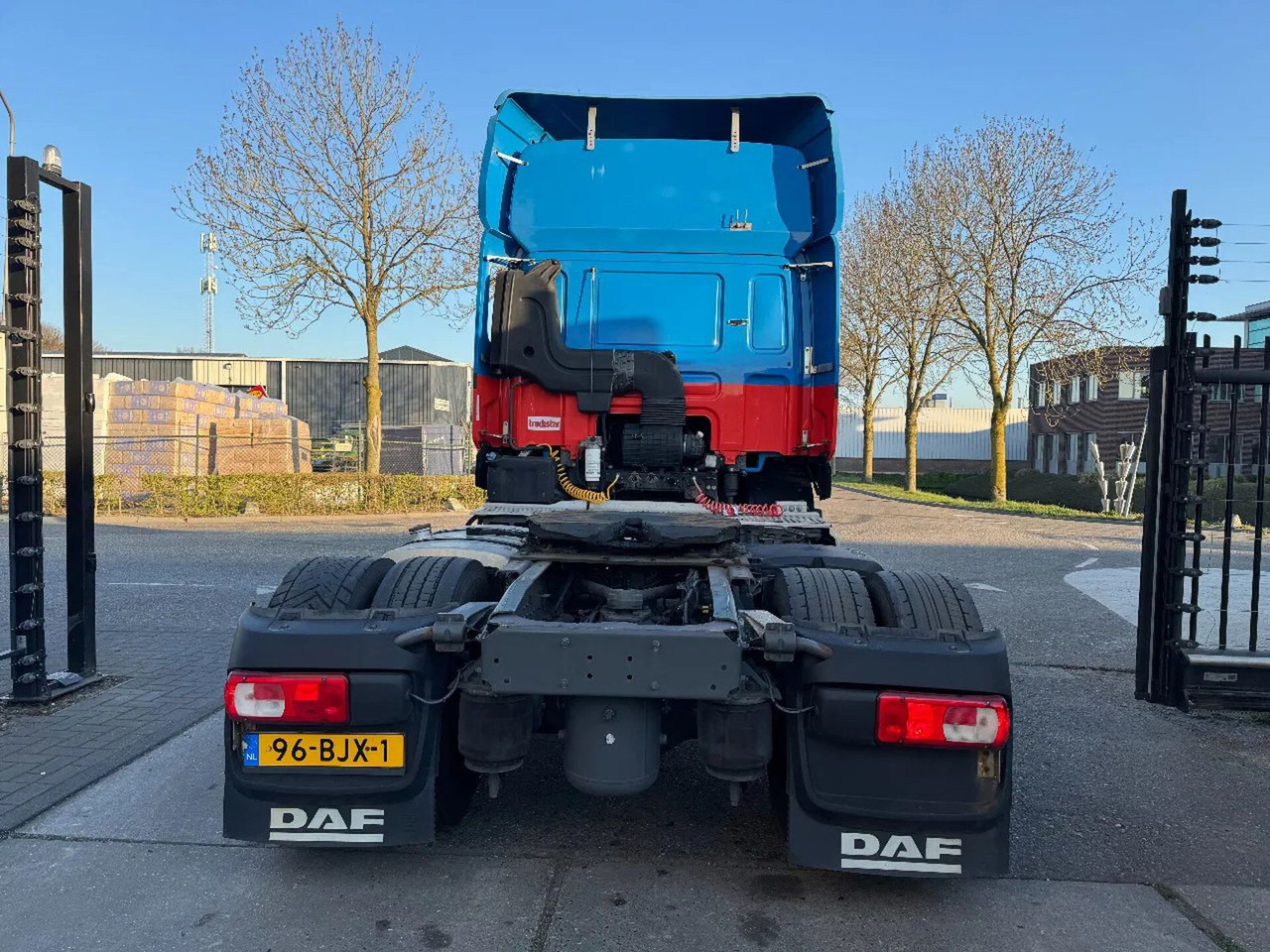 DAF CF 410 4X2 STANDARD EURO 6 FRIDGE - Cabeza tractora: foto 5 DAF CF 410 4X2 STANDARD EURO 6 FRIDGE - Cabeza tractora: foto 5