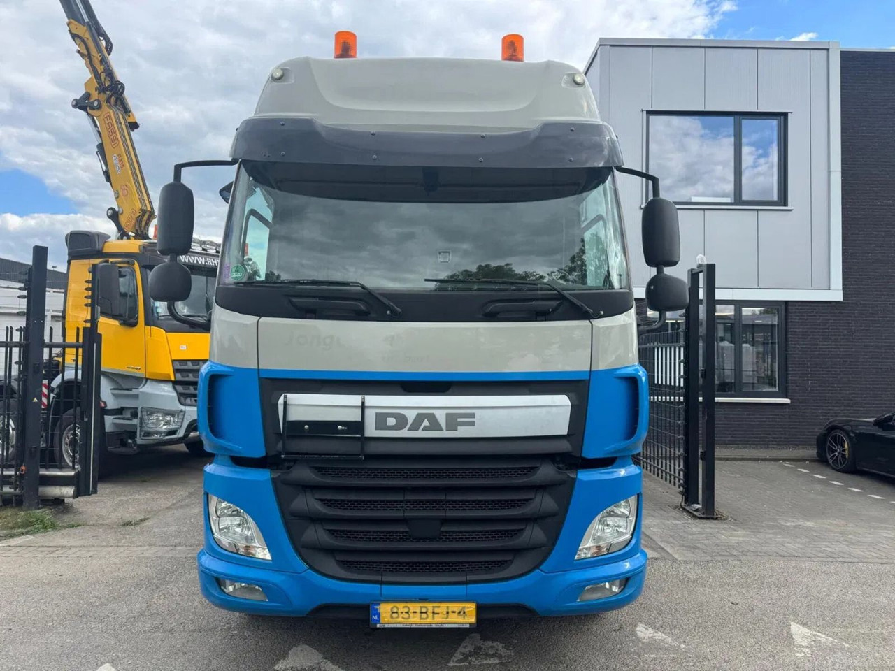DAF CF 440 4X2 - EURO 6 + TÜV 12-2025 - Cabeza tractora: foto 2 DAF CF 440 4X2 - EURO 6 + TÜV 12-2025 - Cabeza tractora: foto 2