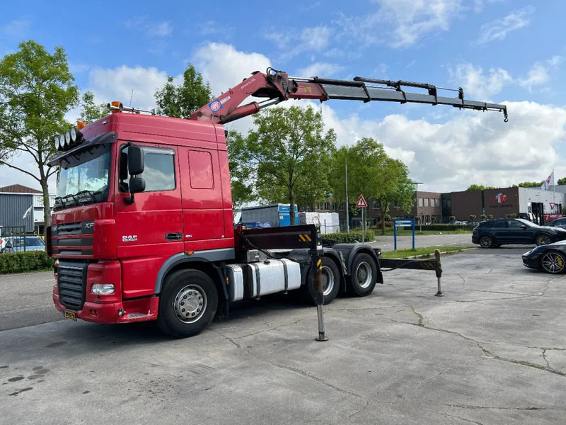 DAF XF 105.460 6X4 EURO 5 + HMF 4220 K6 + REMOTE CONTROL + RETARDER - Cabeza tractora: foto 1 DAF XF 105.460 6X4 EURO 5 + HMF 4220 K6 + REMOTE CONTROL + RETARDER - Cabeza tractora: foto 1