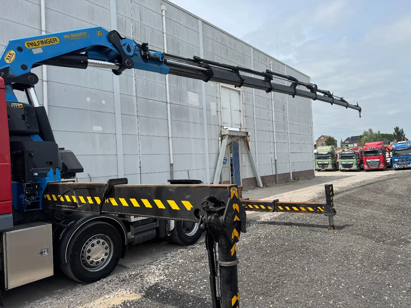 DAF XF 105.460 8X4 PALFINGER PK78002+ REMOTE CONTROL HUB REDUCTION TÜV TILL 03-2026 - Cabeza tractora: foto 4 DAF XF 105.460 8X4 PALFINGER PK78002+ REMOTE CONTROL HUB REDUCTION TÜV TILL 03-2026 - Cabeza tractora: foto 4