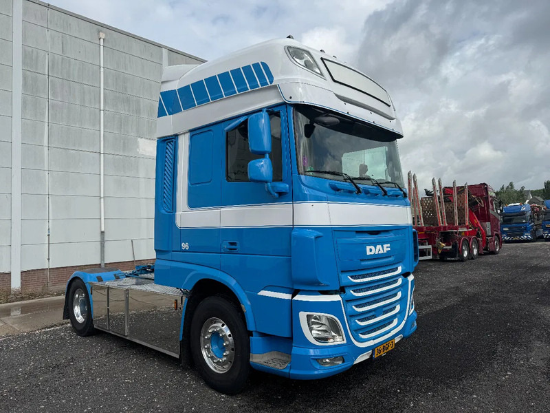 DAF XF 440 4X2 EURO 6 ADR - Cabeza tractora: foto 2 DAF XF 440 4X2 EURO 6 ADR - Cabeza tractora: foto 2