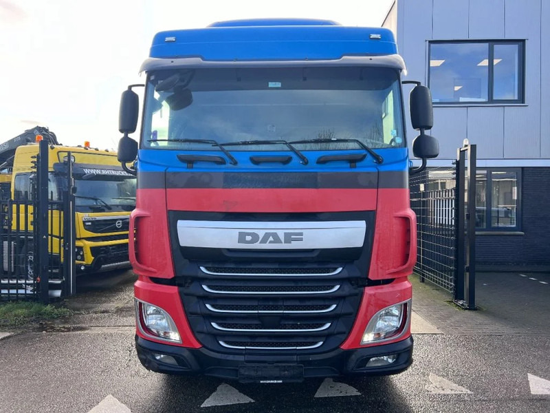 DAF XF 440 SC 4X2 MEGA 757.858km - Cabeza tractora: foto 2 DAF XF 440 SC 4X2 MEGA 757.858km - Cabeza tractora: foto 2