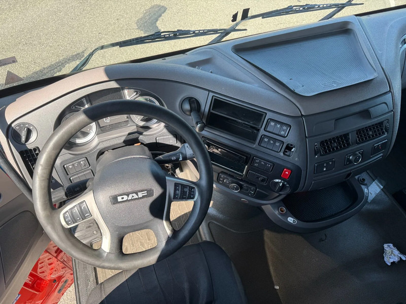 Cabeza tractora DAF XF 450 4X2 EURO 6 MEGA: foto 8