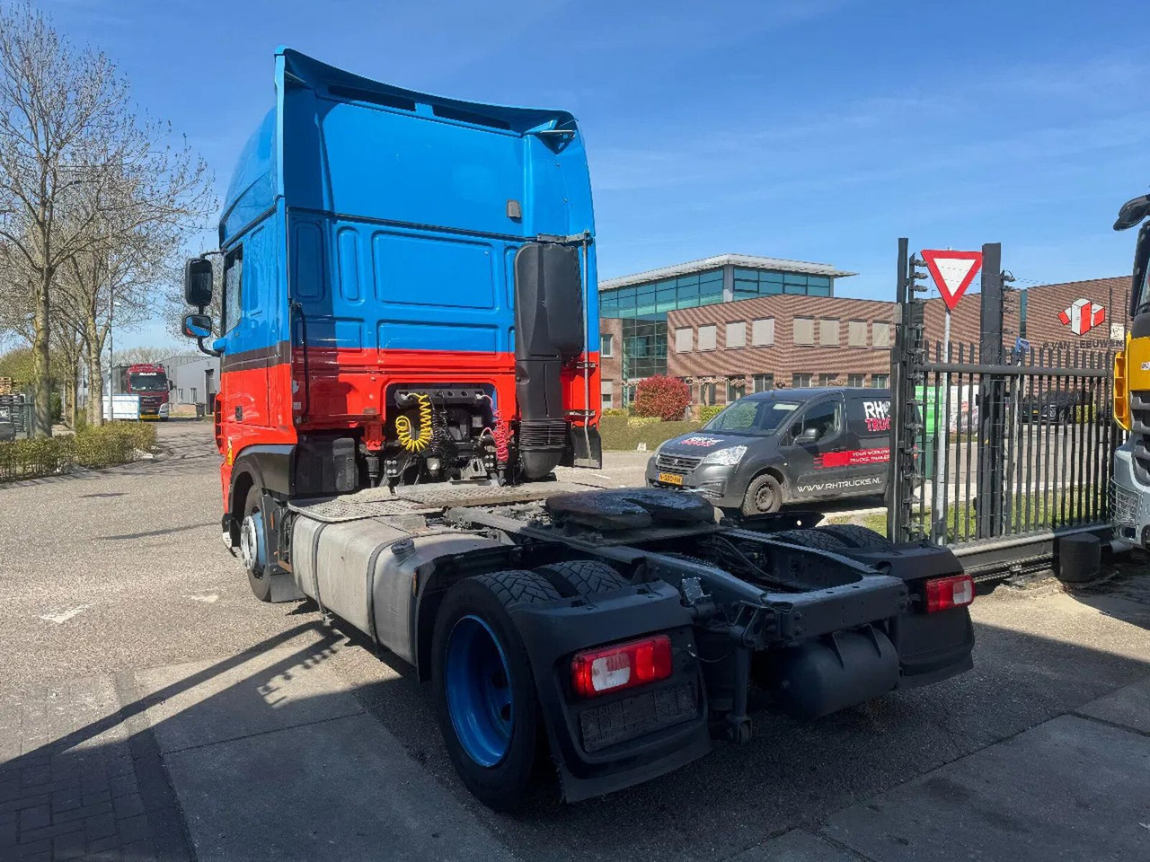 Cabeza tractora DAF XF 450 4X2 EURO 6: foto 7