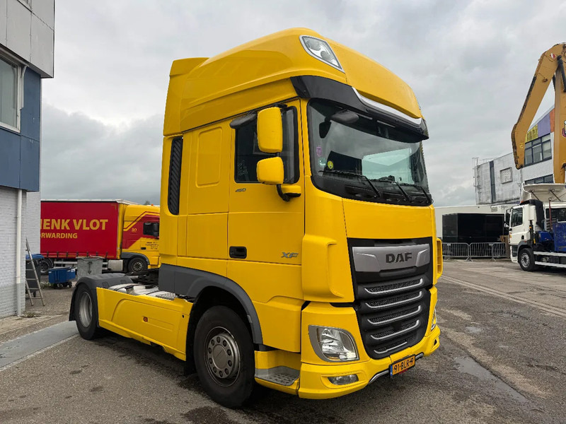 DAF XF 450 4X2 EURO 6 RETARDER DOUBLE TANK - Cabeza tractora: foto 3 DAF XF 450 4X2 EURO 6 RETARDER DOUBLE TANK - Cabeza tractora: foto 3