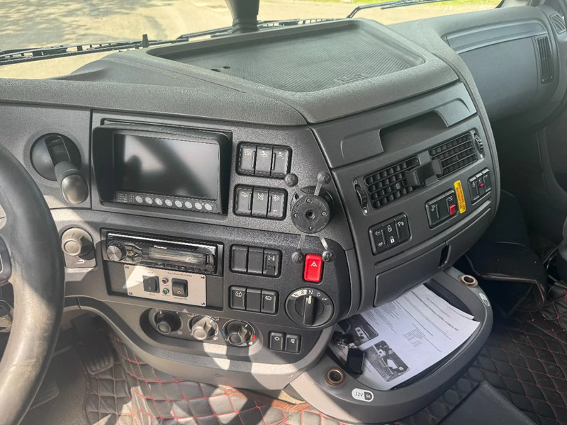 Leasing para DAF XF 460 4X2 EURO 6 ADR TRS SYSTEM DAF XF 460 4X2 EURO 6 ADR TRS SYSTEM: foto 14